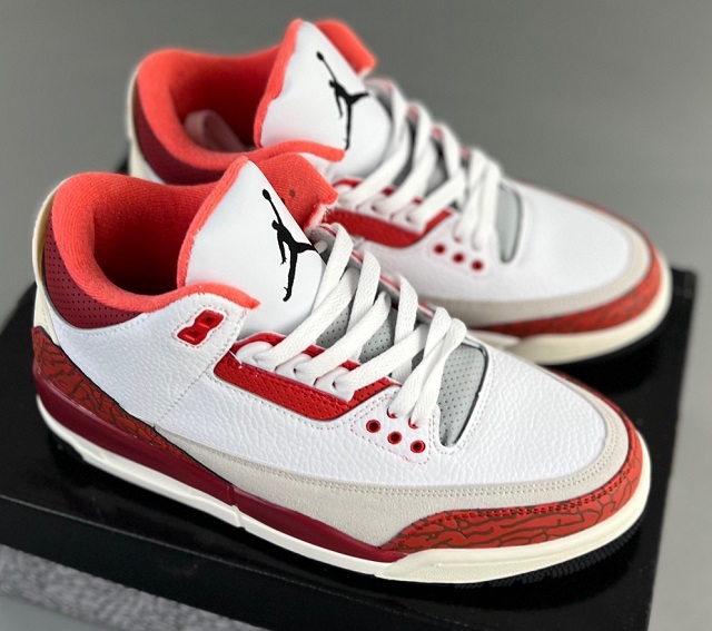 Air Jordan 3 Cement Marstone